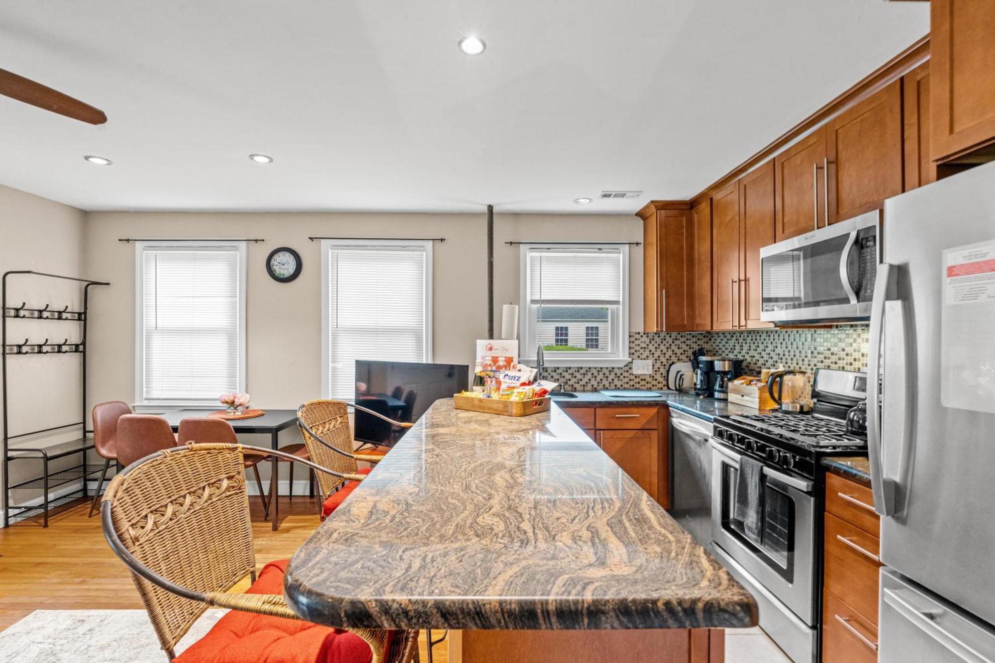 2 Bed Townhouse: Minutes From Dca-National Airport Villa Alexandria Luaran gambar